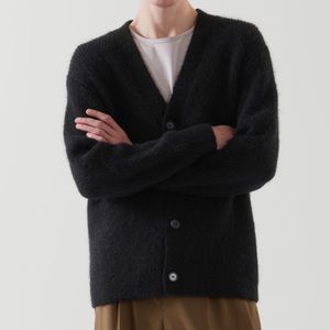 COS RELAXED-FIT MERINO WOOL CARDIGAN